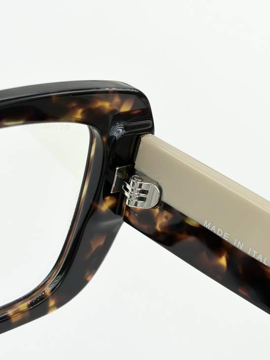 Picture of Chanel Sunglasses _SKUfw79721533fw